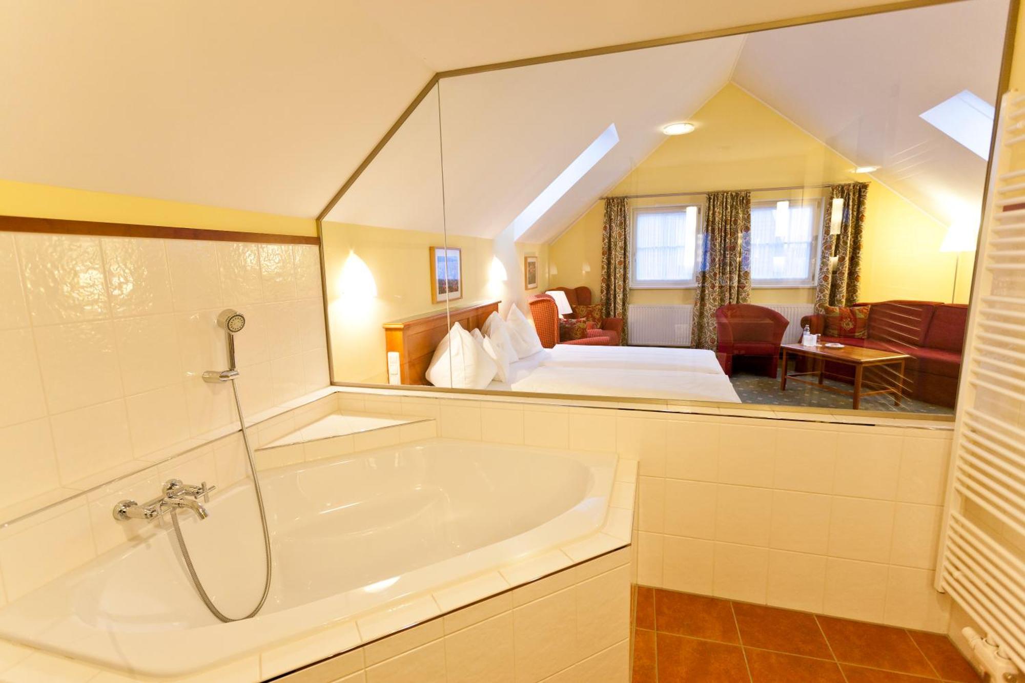 Hotel & Restaurant Stern Гмюнд Номер фото